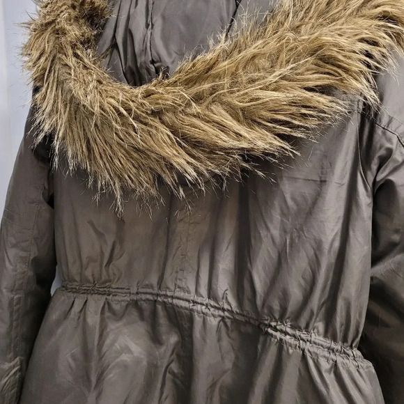 Banana Republic Women's WinterJacket, Army Green, Petite Small - Great Condition - Picture 9 of 10
